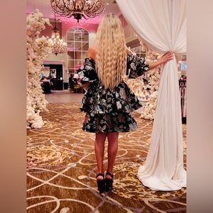 MeetYourPosherXenaGold